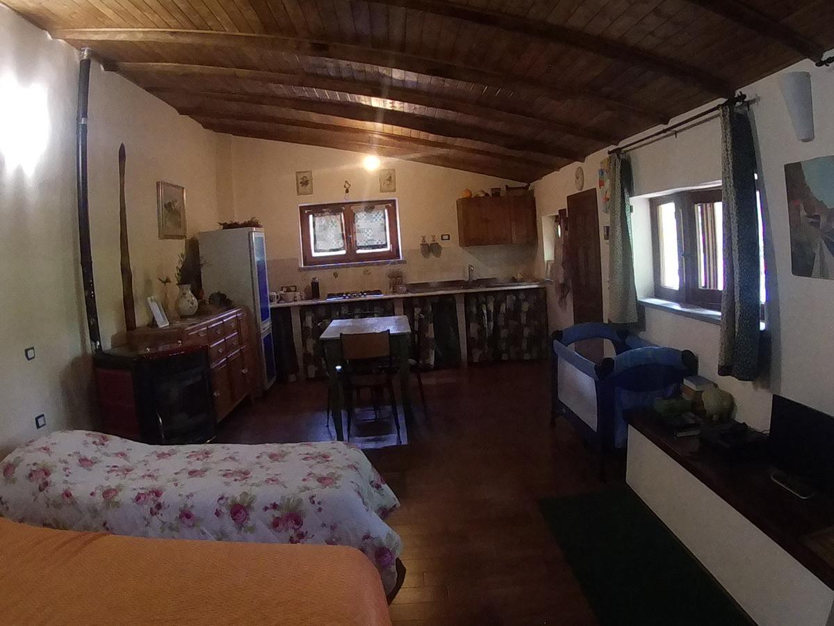 Gavi/Alice Open Space Bed & Breakfast ภายนอก รูปภาพ